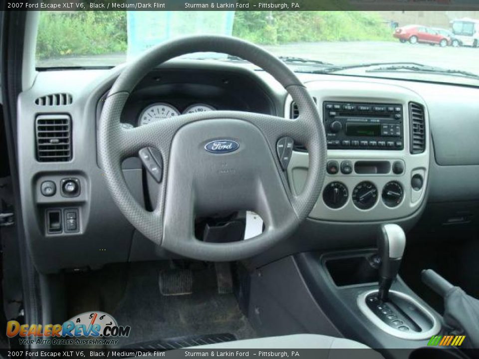 2007 Ford Escape XLT V6 Black / Medium/Dark Flint Photo #12