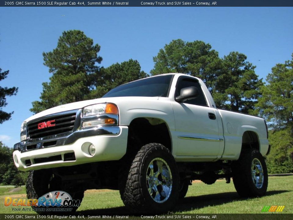 2005 GMC Sierra 1500 SLE Regular Cab 4x4 Summit White / Neutral Photo #2