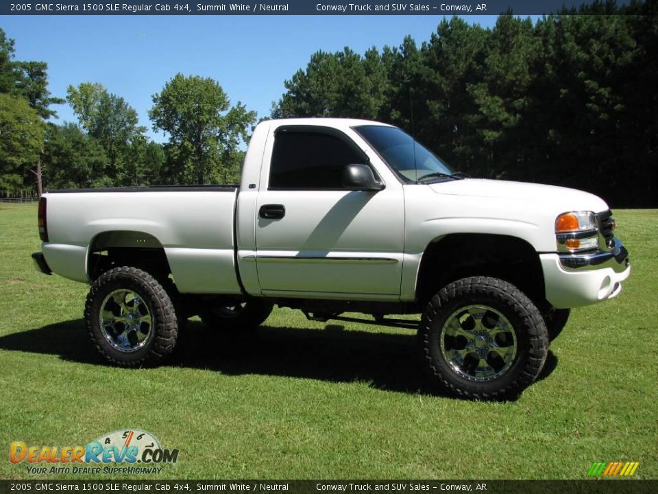 2005 GMC Sierra 1500 SLE Regular Cab 4x4 Summit White / Neutral Photo #4