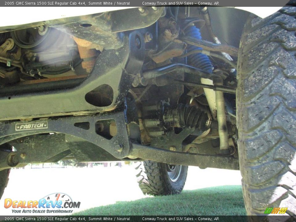 2005 GMC Sierra 1500 SLE Regular Cab 4x4 Summit White / Neutral Photo #15