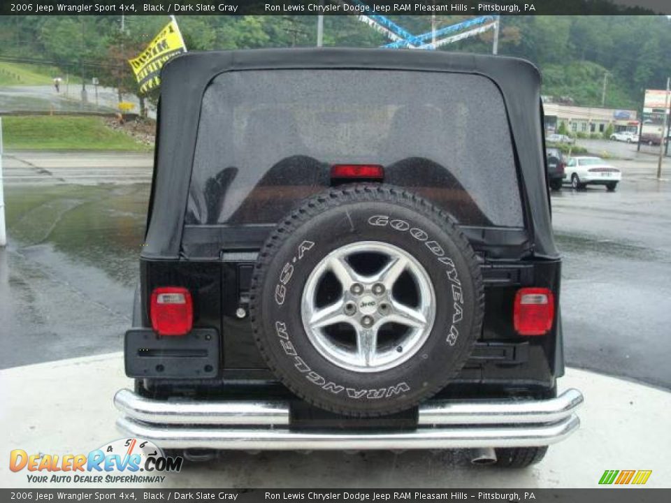 2006 Jeep Wrangler Sport 4x4 Black / Dark Slate Gray Photo #3