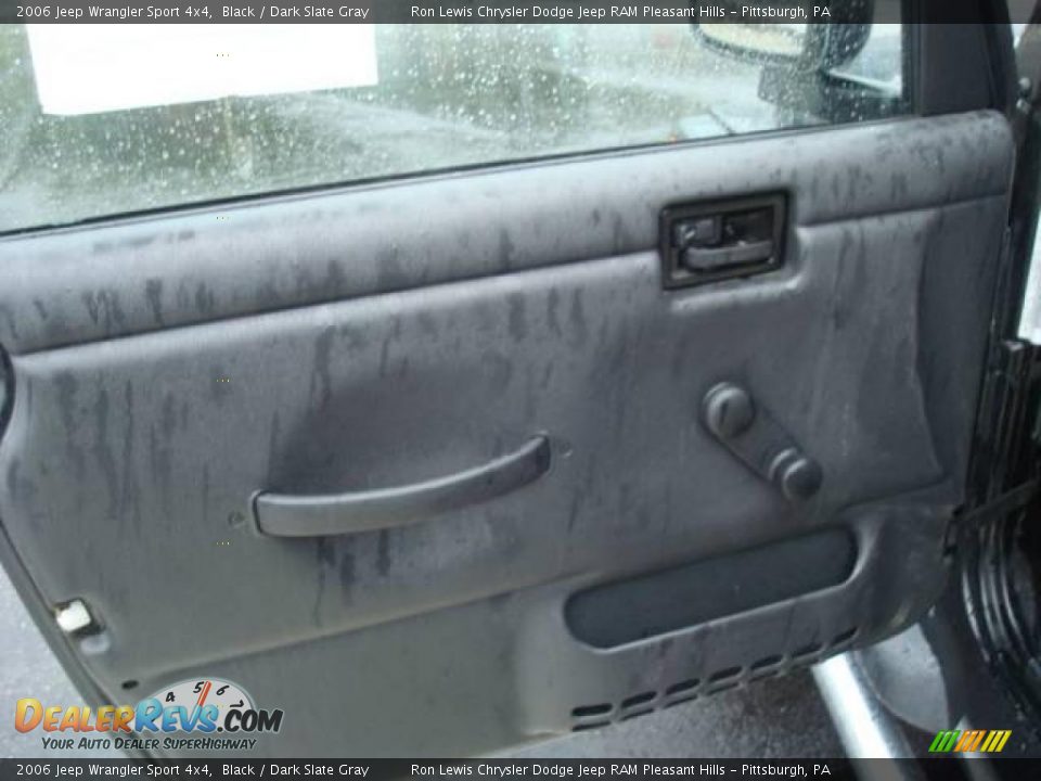 2006 Jeep Wrangler Sport 4x4 Black / Dark Slate Gray Photo #21