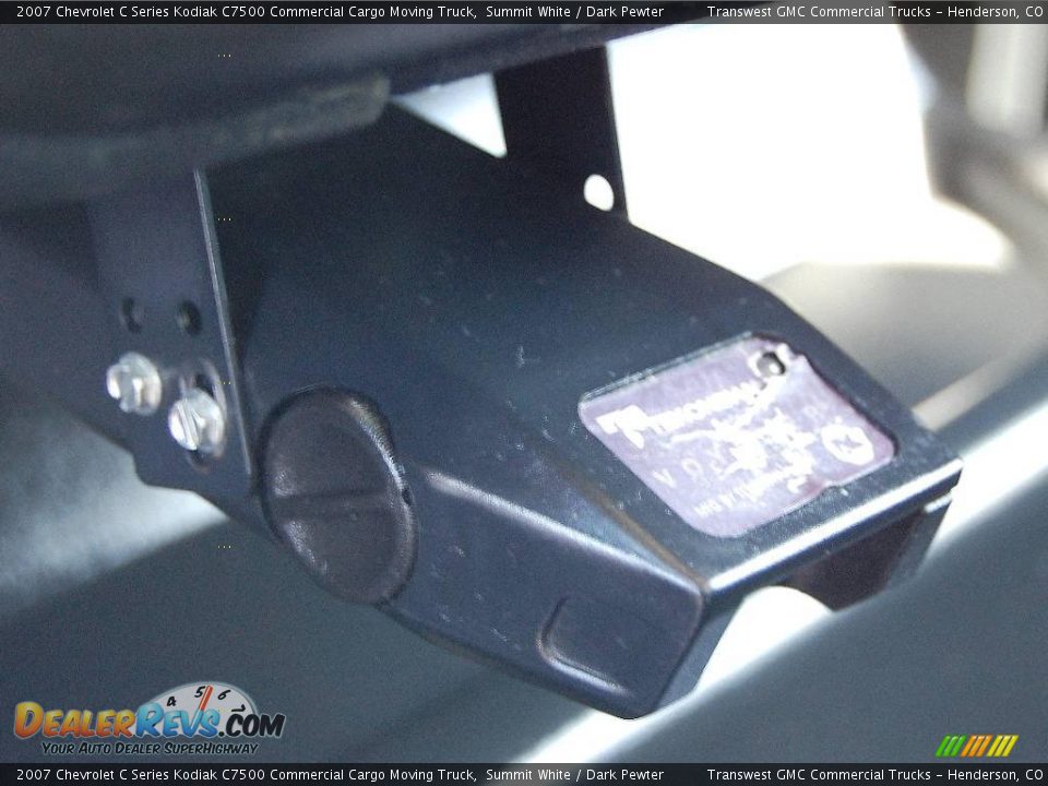 2007 Chevrolet C Series Kodiak C7500 Commercial Cargo Moving Truck Summit White / Dark Pewter Photo #34