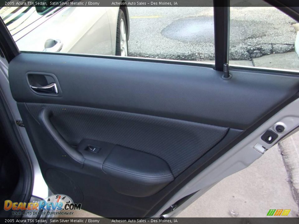 2005 Acura TSX Sedan Satin Silver Metallic / Ebony Photo #35