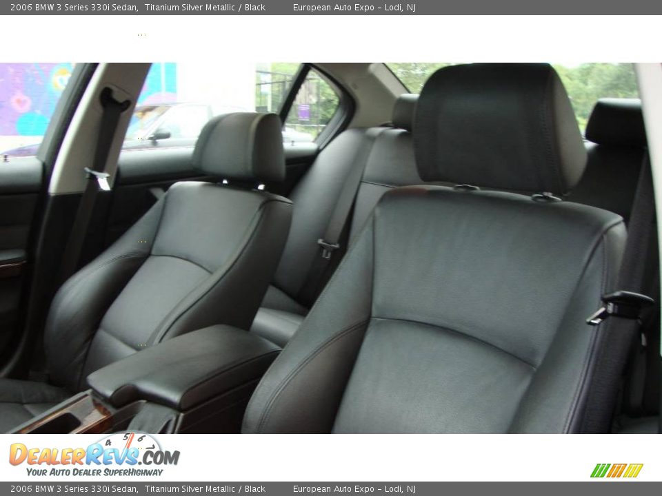 2006 BMW 3 Series 330i Sedan Titanium Silver Metallic / Black Photo #9