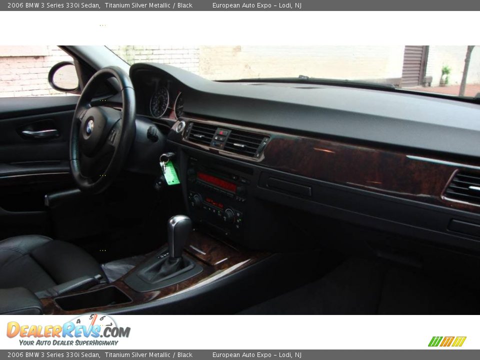 2006 BMW 3 Series 330i Sedan Titanium Silver Metallic / Black Photo #14