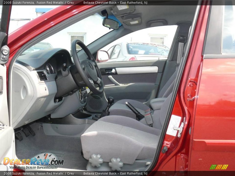 2008 Suzuki Forenza Fusion Red Metallic / Grey Photo #7