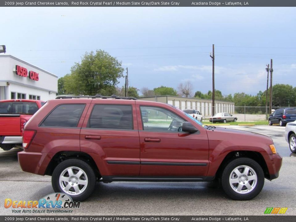 2009 Jeep Grand Cherokee Laredo Red Rock Crystal Pearl / Medium Slate Gray/Dark Slate Gray Photo #2
