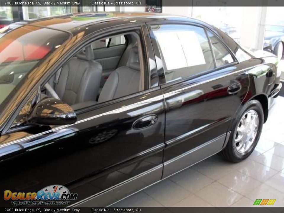 2003 Buick Regal GS Black / Medium Gray Photo #8