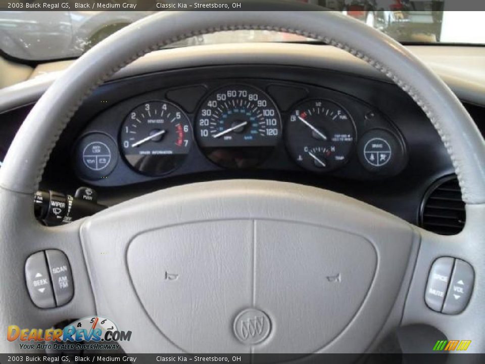 2003 Buick Regal GS Black / Medium Gray Photo #26