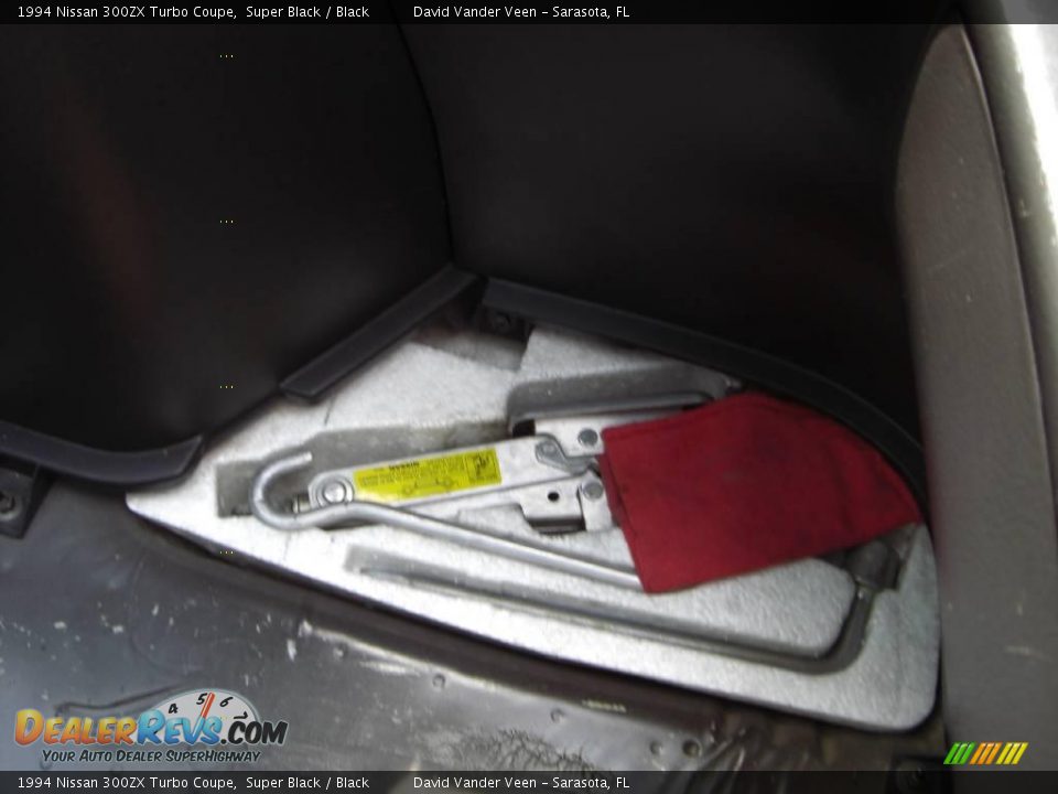 1994 Nissan 300ZX Turbo Coupe Super Black / Black Photo #17