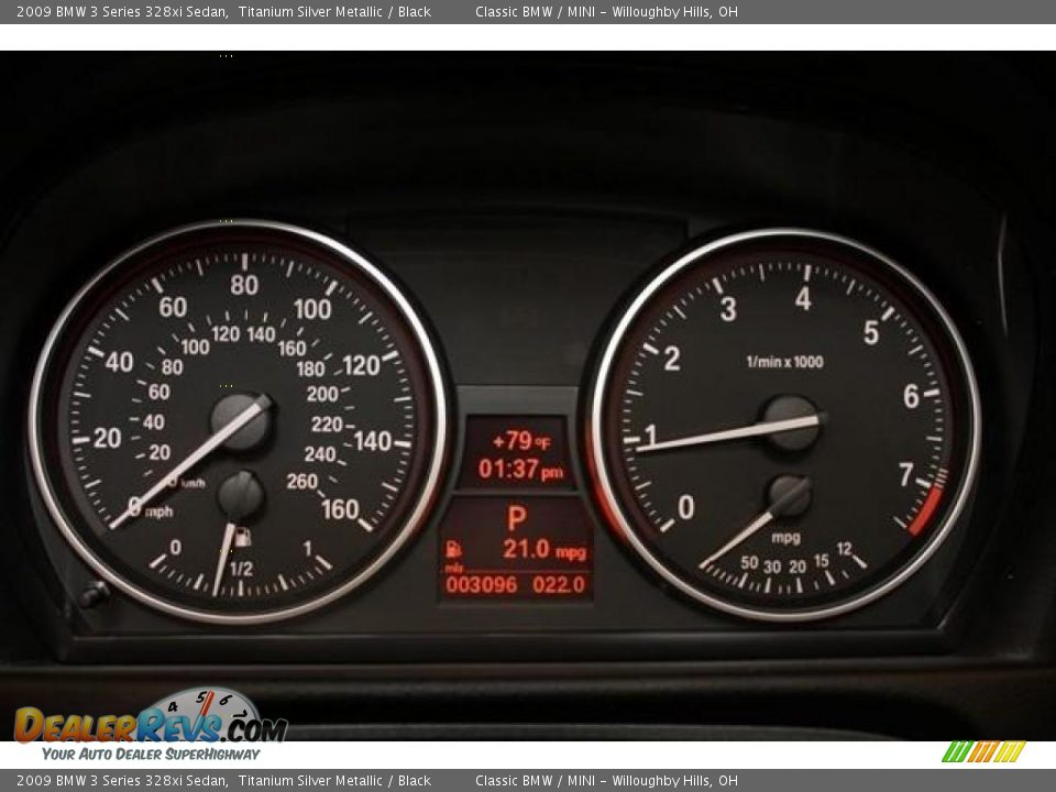 2009 BMW 3 Series 328xi Sedan Titanium Silver Metallic / Black Photo #12