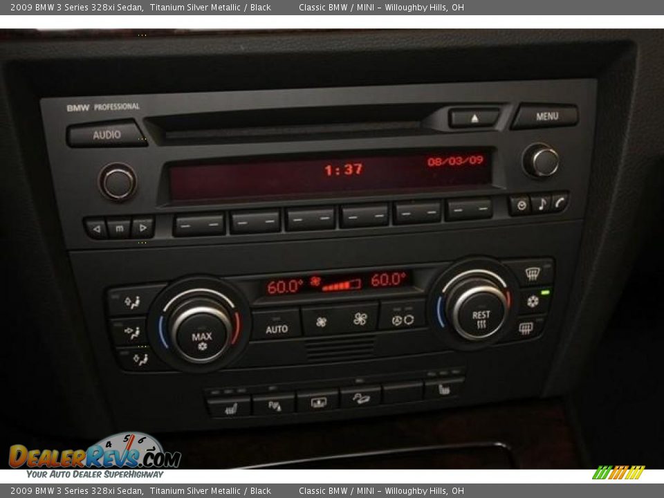 2009 BMW 3 Series 328xi Sedan Titanium Silver Metallic / Black Photo #13