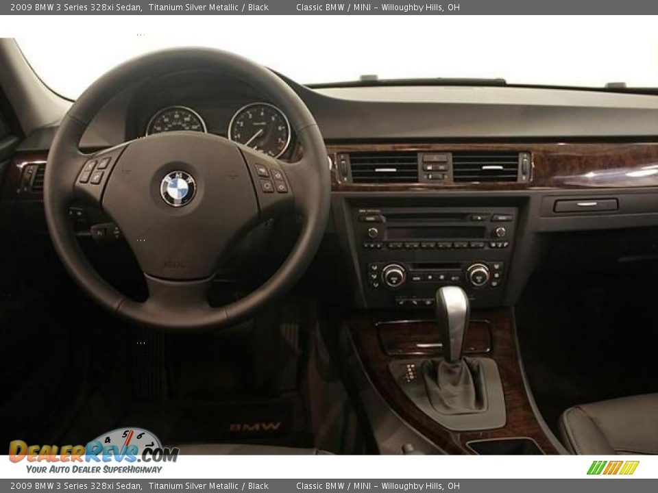 2009 BMW 3 Series 328xi Sedan Titanium Silver Metallic / Black Photo #18