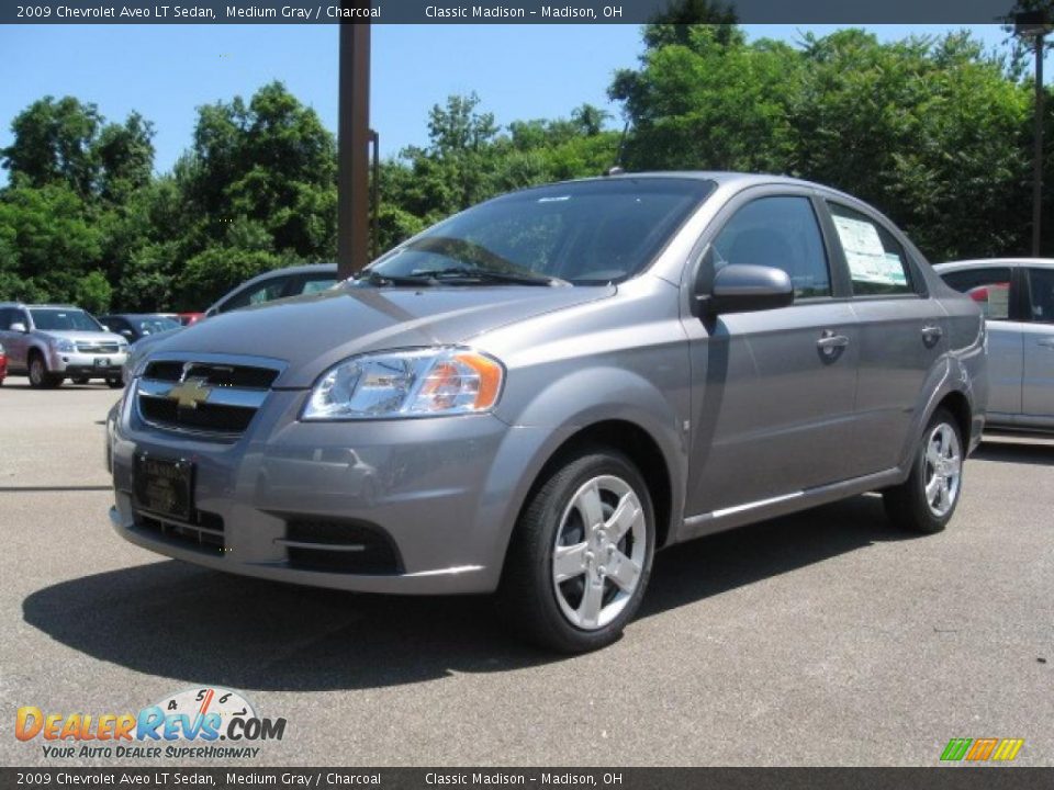 2009 Chevrolet Aveo LT Sedan Medium Gray / Charcoal Photo #1