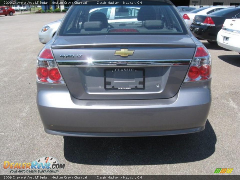 2009 Chevrolet Aveo LT Sedan Medium Gray / Charcoal Photo #3