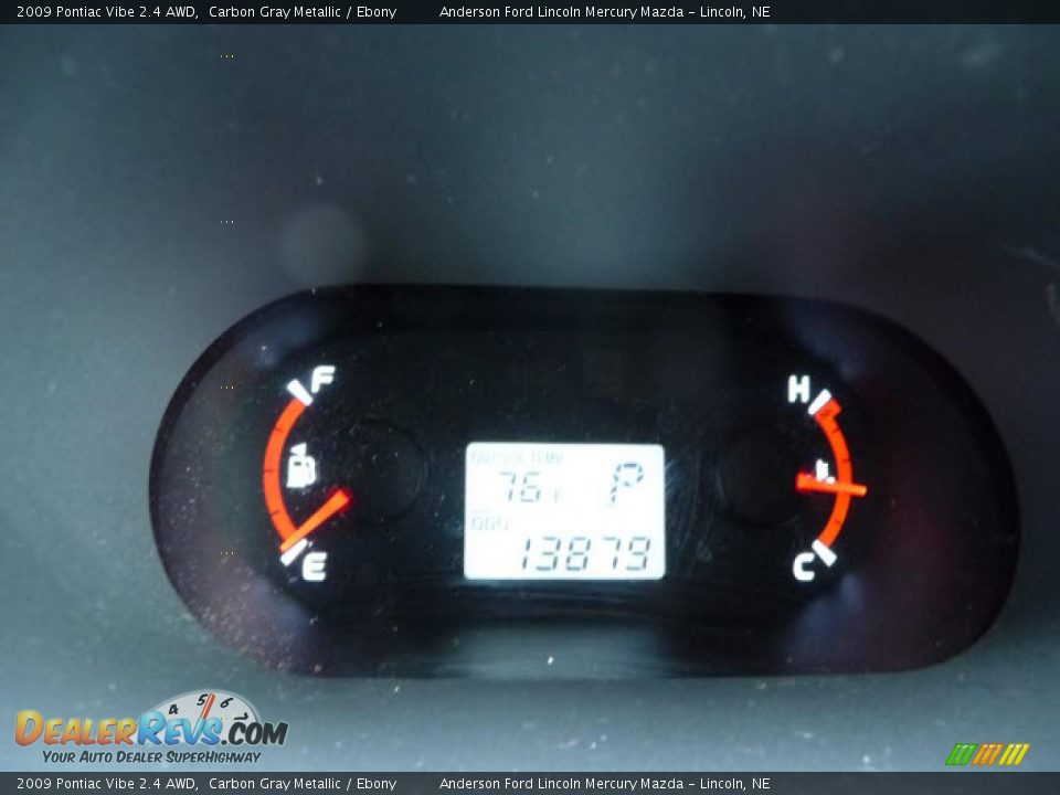 2009 Pontiac Vibe 2.4 AWD Carbon Gray Metallic / Ebony Photo #16