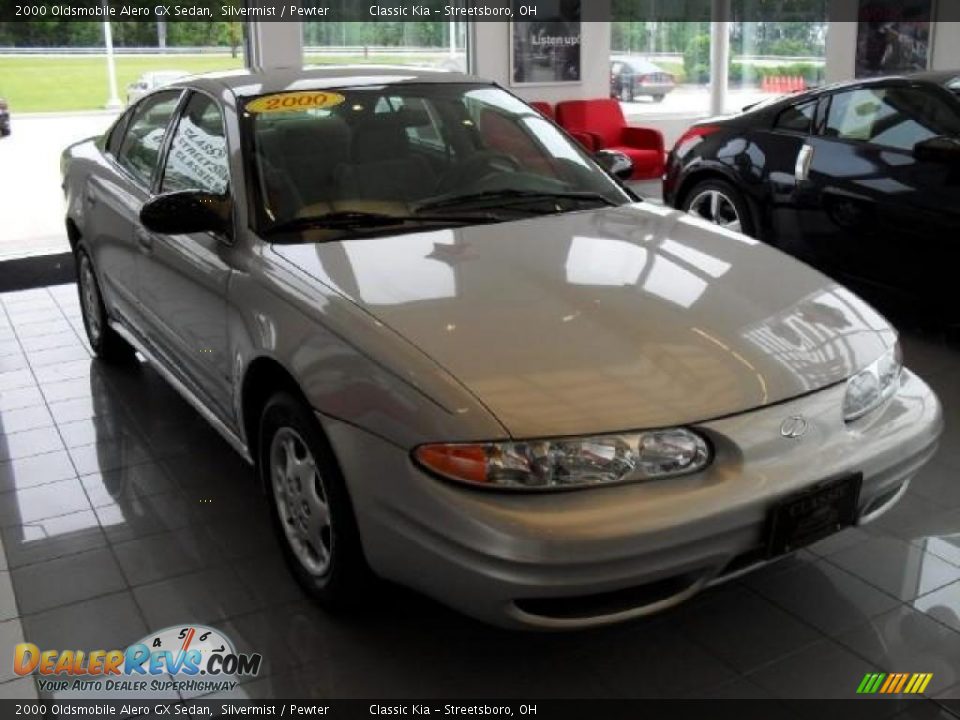 2000 Oldsmobile Alero GX Sedan Silvermist / Pewter Photo #4