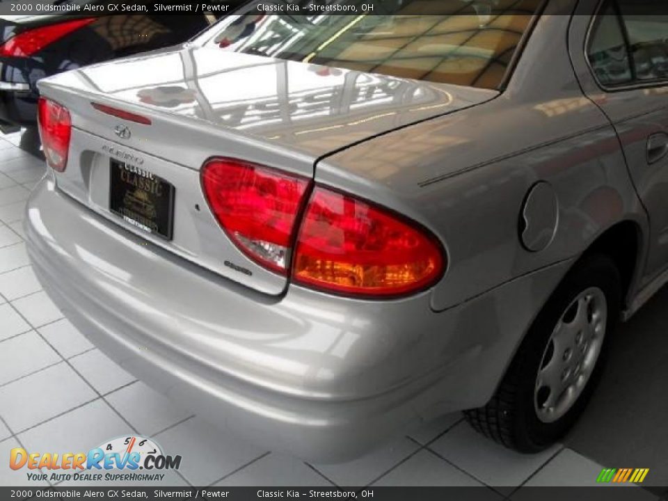 2000 Oldsmobile Alero GX Sedan Silvermist / Pewter Photo #8