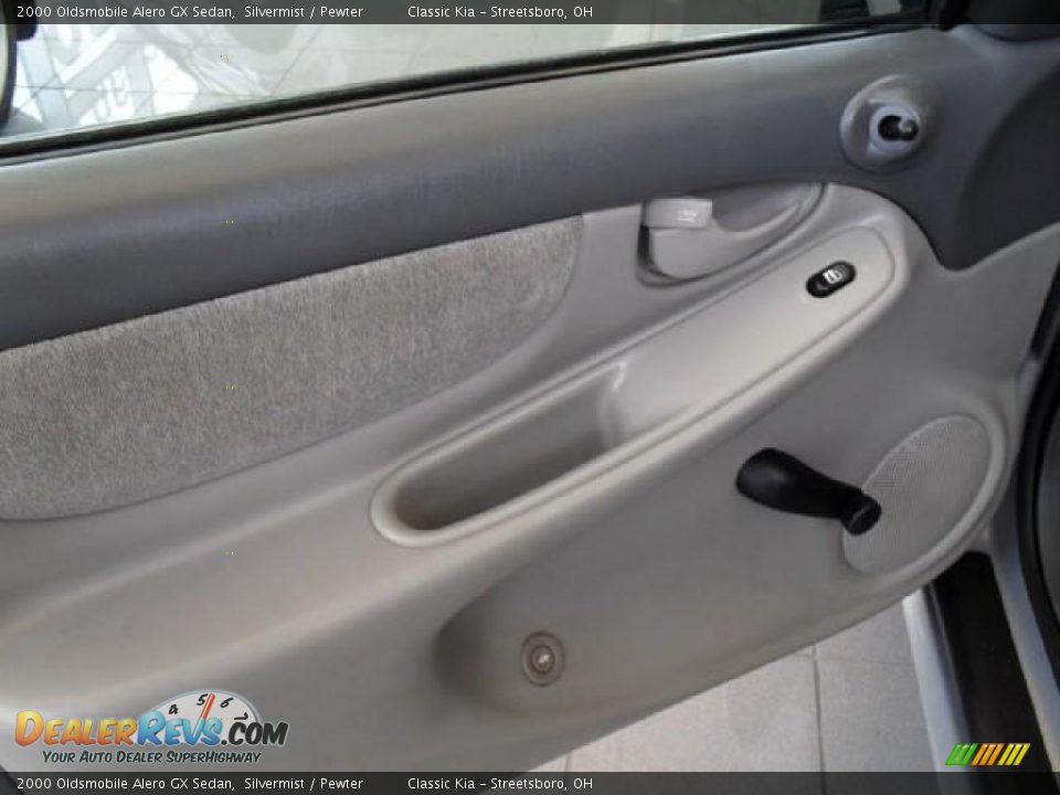 2000 Oldsmobile Alero GX Sedan Silvermist / Pewter Photo #19