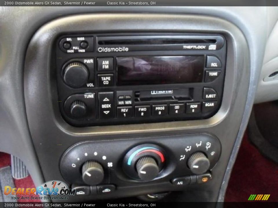 2000 Oldsmobile Alero GX Sedan Silvermist / Pewter Photo #24