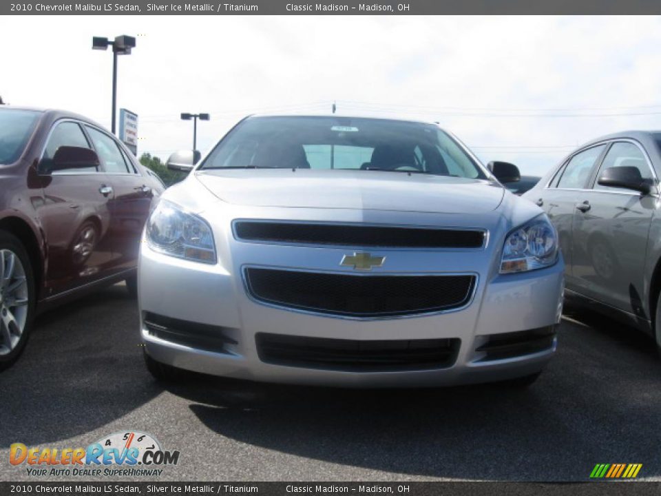 2010 Chevrolet Malibu LS Sedan Silver Ice Metallic / Titanium Photo #3