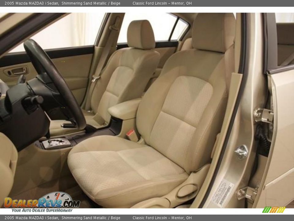2005 Mazda MAZDA3 i Sedan Shimmering Sand Metallic / Beige Photo #9