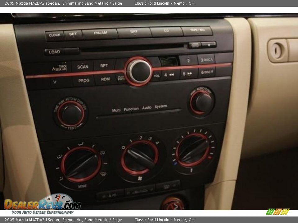2005 Mazda MAZDA3 i Sedan Shimmering Sand Metallic / Beige Photo #13