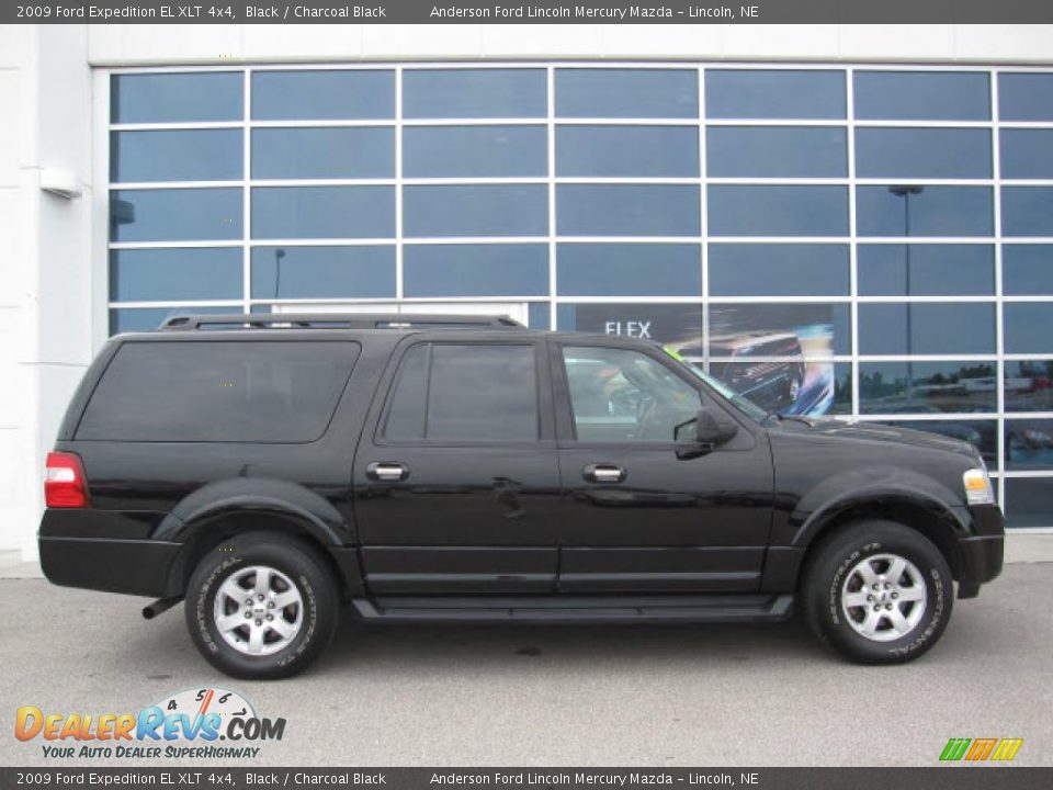 2009 Ford Expedition EL XLT 4x4 Black / Charcoal Black Photo #2