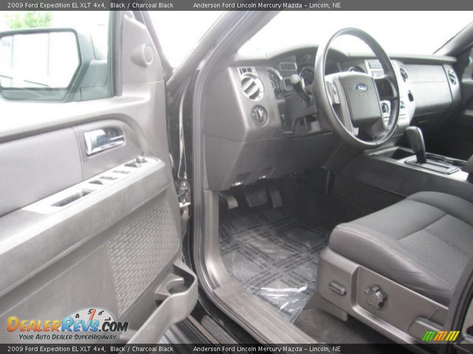 2009 Ford Expedition EL XLT 4x4 Black / Charcoal Black Photo #11