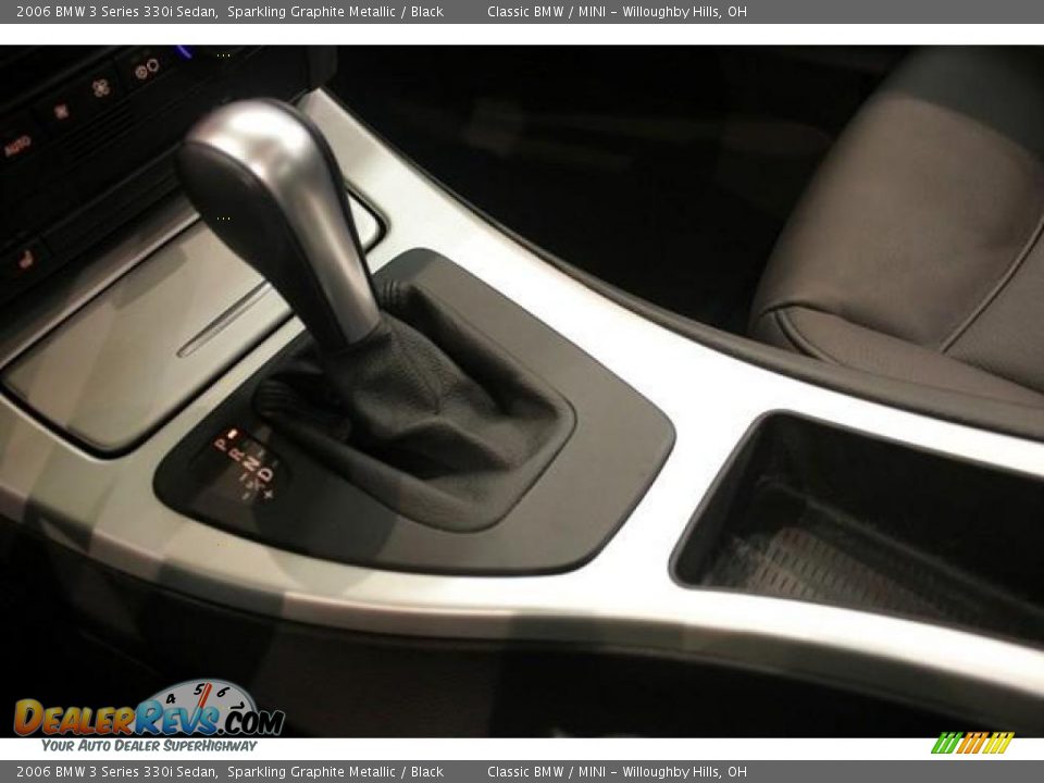 2006 BMW 3 Series 330i Sedan Sparkling Graphite Metallic / Black Photo #15
