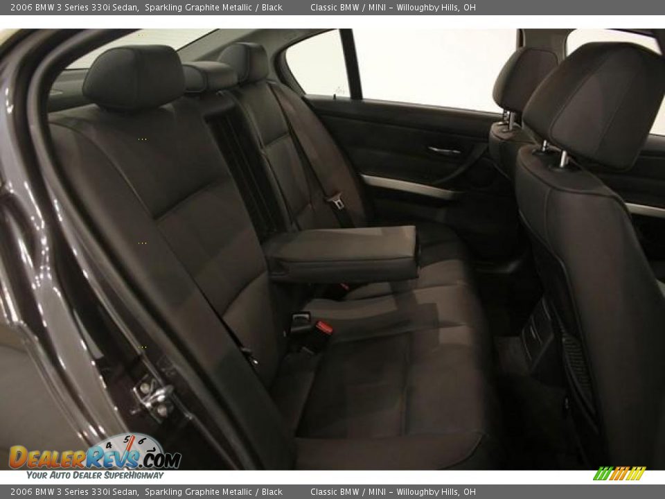 2006 BMW 3 Series 330i Sedan Sparkling Graphite Metallic / Black Photo #18