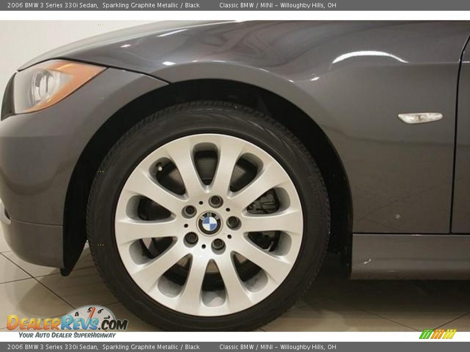 2006 BMW 3 Series 330i Sedan Sparkling Graphite Metallic / Black Photo #24