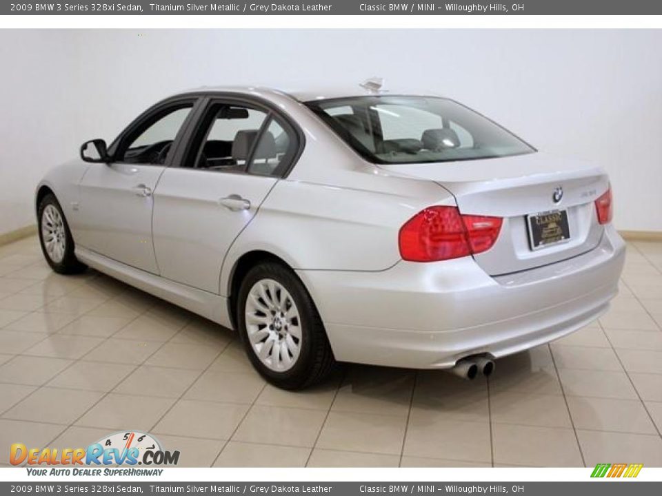 2009 BMW 3 Series 328xi Sedan Titanium Silver Metallic / Grey Dakota Leather Photo #5