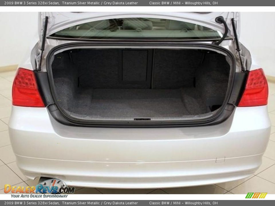 2009 BMW 3 Series 328xi Sedan Titanium Silver Metallic / Grey Dakota Leather Photo #23
