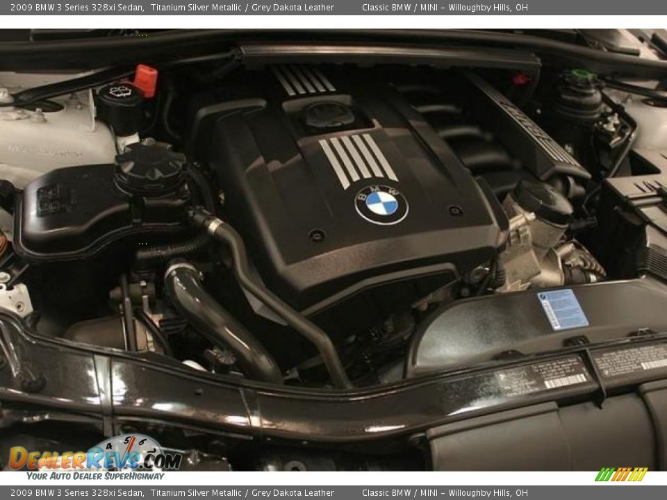 2009 BMW 3 Series 328xi Sedan Titanium Silver Metallic / Grey Dakota Leather Photo #24