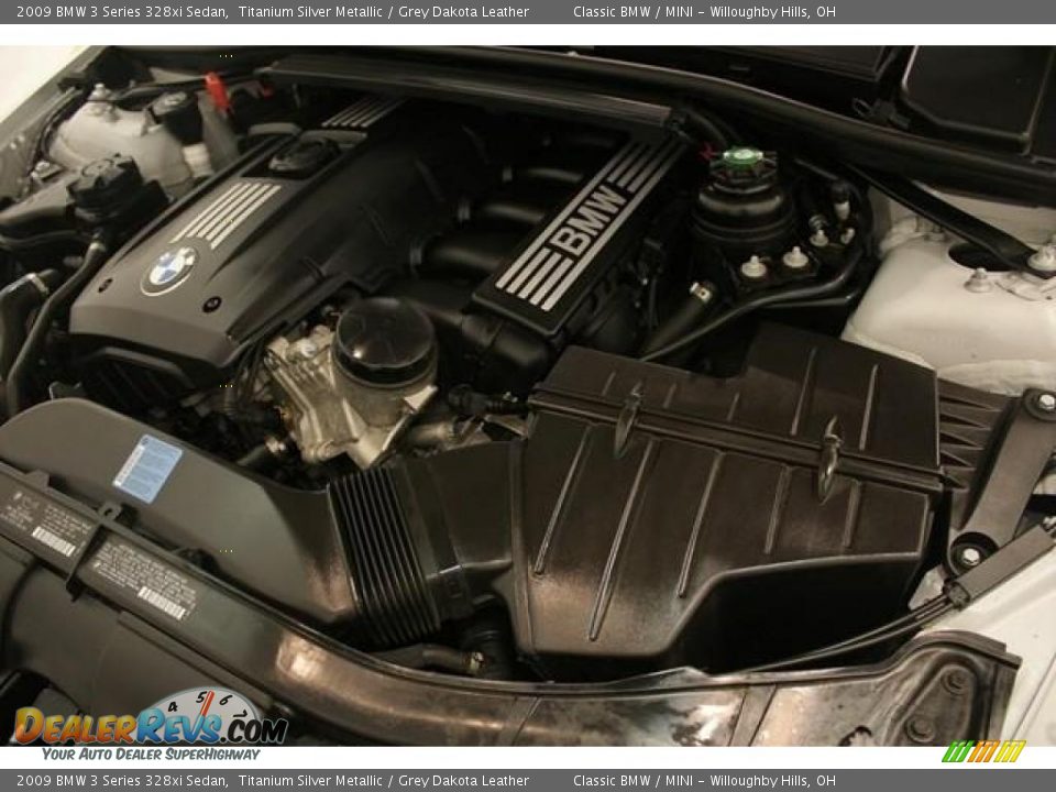2009 BMW 3 Series 328xi Sedan Titanium Silver Metallic / Grey Dakota Leather Photo #25