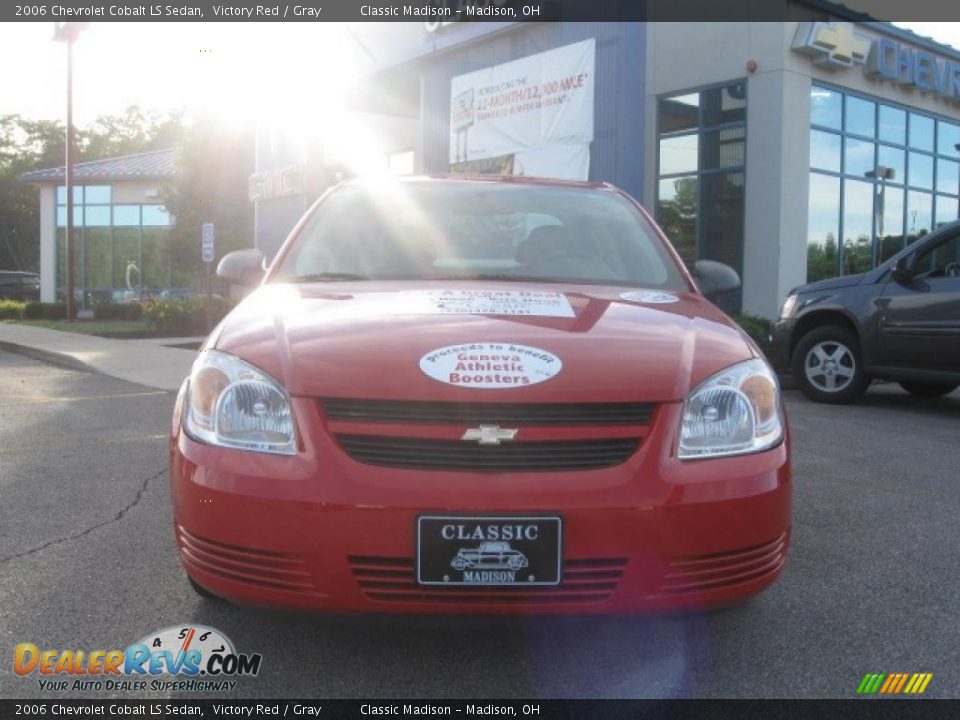 2006 Chevrolet Cobalt LS Sedan Victory Red / Gray Photo #2