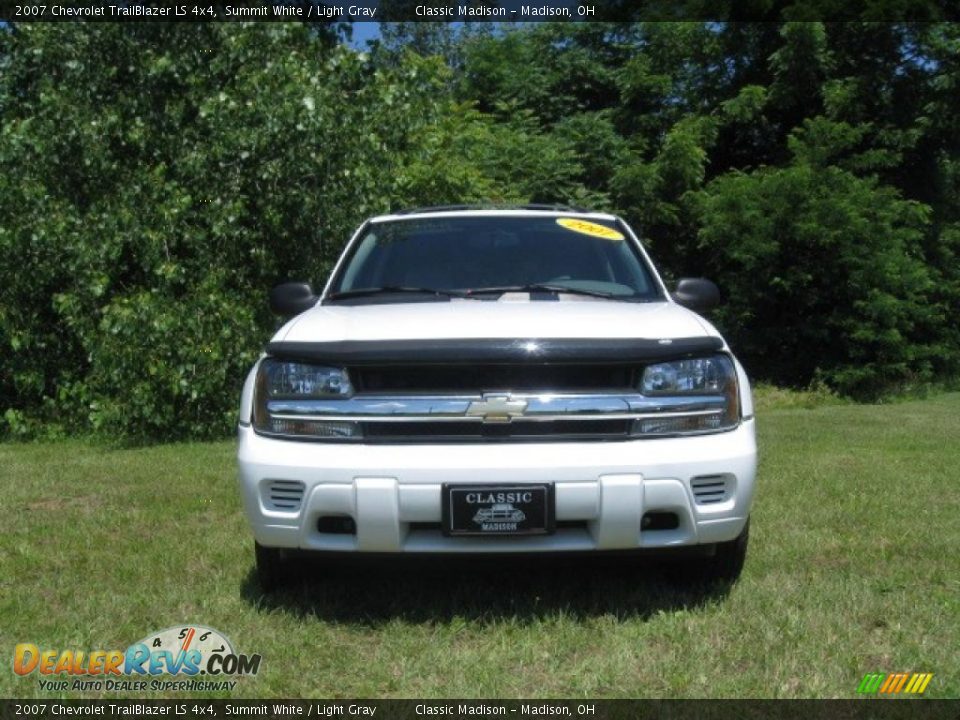 2007 Chevrolet TrailBlazer LS 4x4 Summit White / Light Gray Photo #2