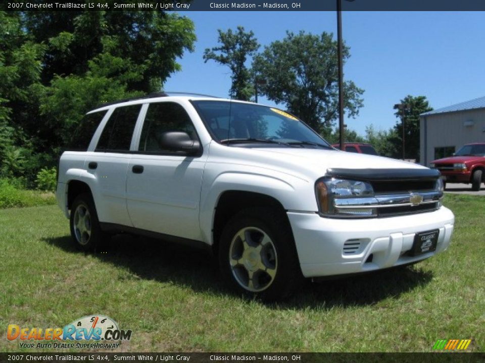 2007 Chevrolet TrailBlazer LS 4x4 Summit White / Light Gray Photo #3