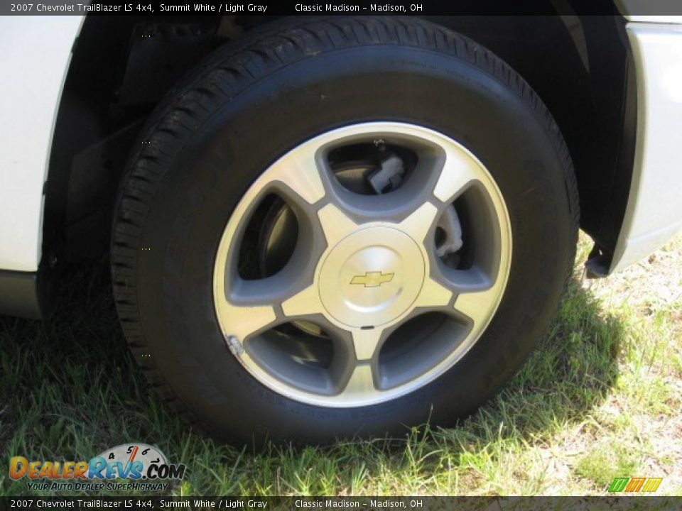 2007 Chevrolet TrailBlazer LS 4x4 Summit White / Light Gray Photo #10