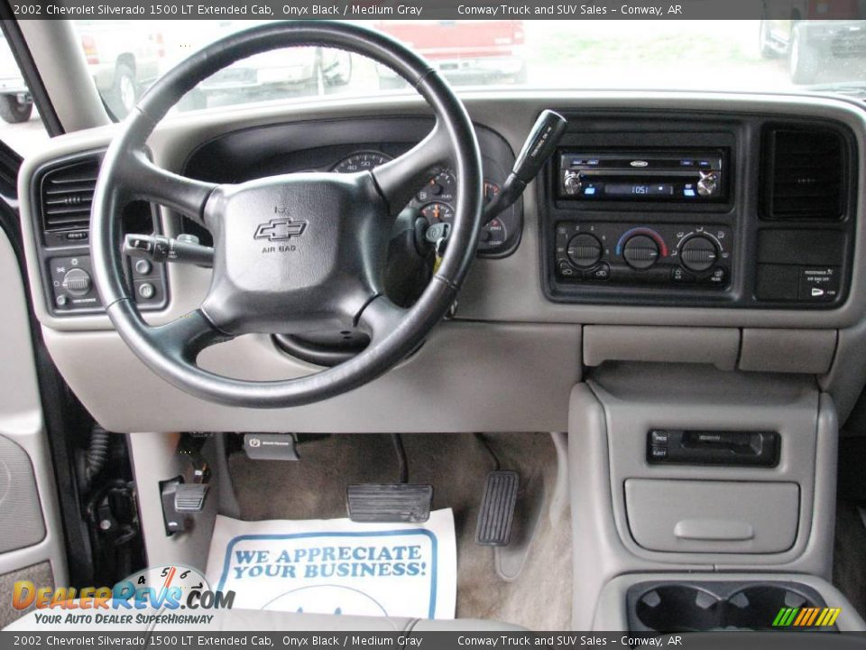 2002 Chevrolet Silverado 1500 LT Extended Cab Onyx Black / Medium Gray Photo #10