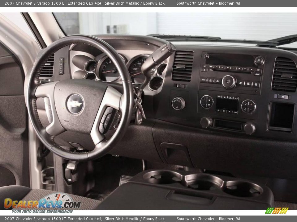 2007 Chevrolet Silverado 1500 LT Extended Cab 4x4 Silver Birch Metallic / Ebony Black Photo #7
