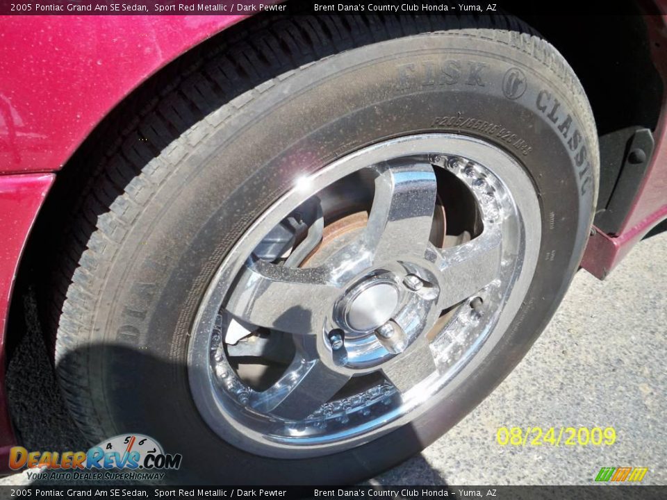 2005 Pontiac Grand Am SE Sedan Sport Red Metallic / Dark Pewter Photo #7