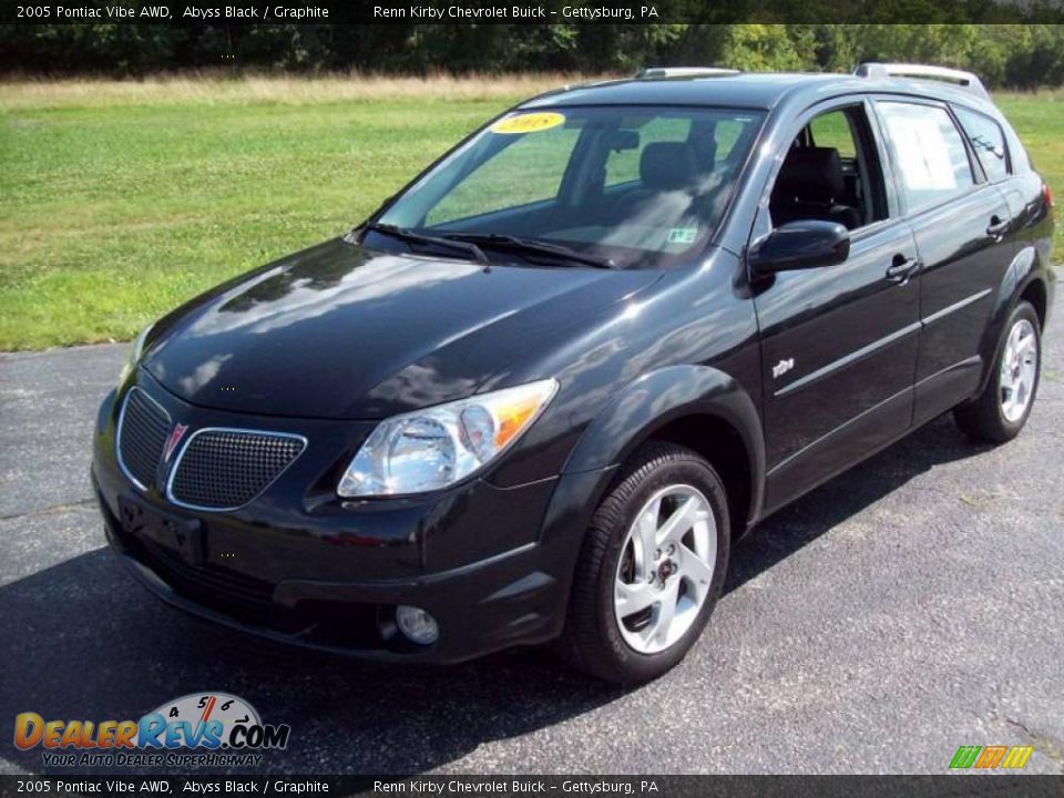 2005 Pontiac Vibe AWD Abyss Black / Graphite Photo #2