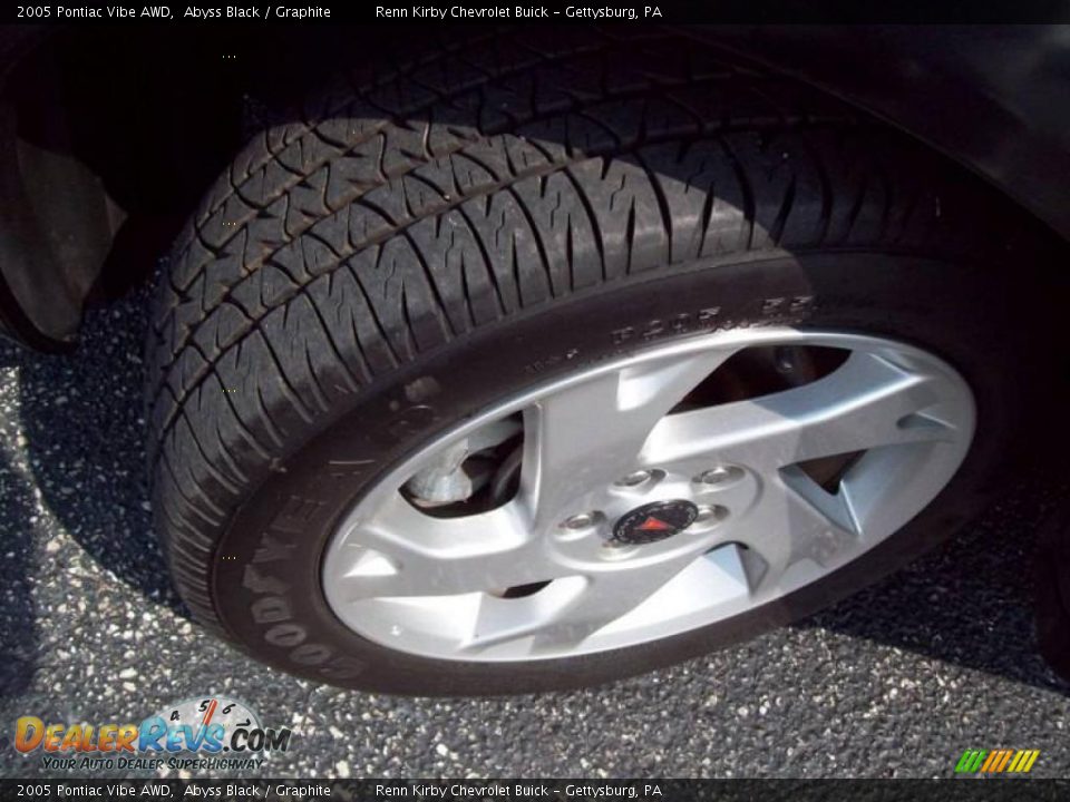 2005 Pontiac Vibe AWD Abyss Black / Graphite Photo #14