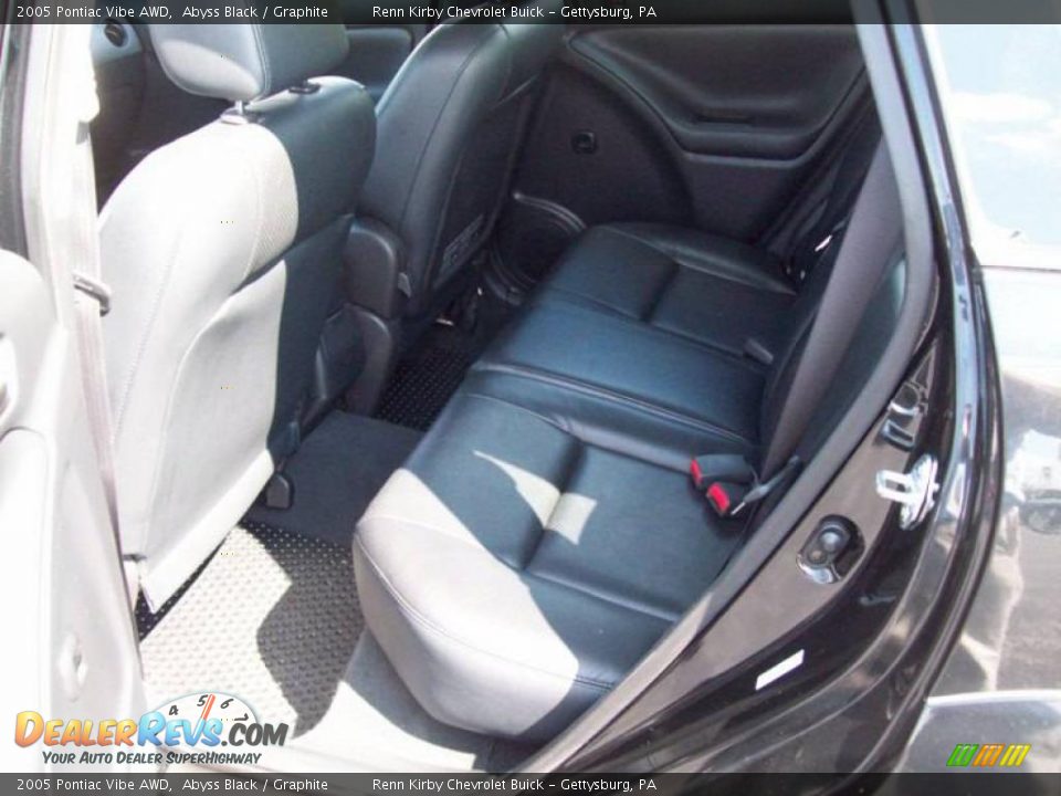 2005 Pontiac Vibe AWD Abyss Black / Graphite Photo #26