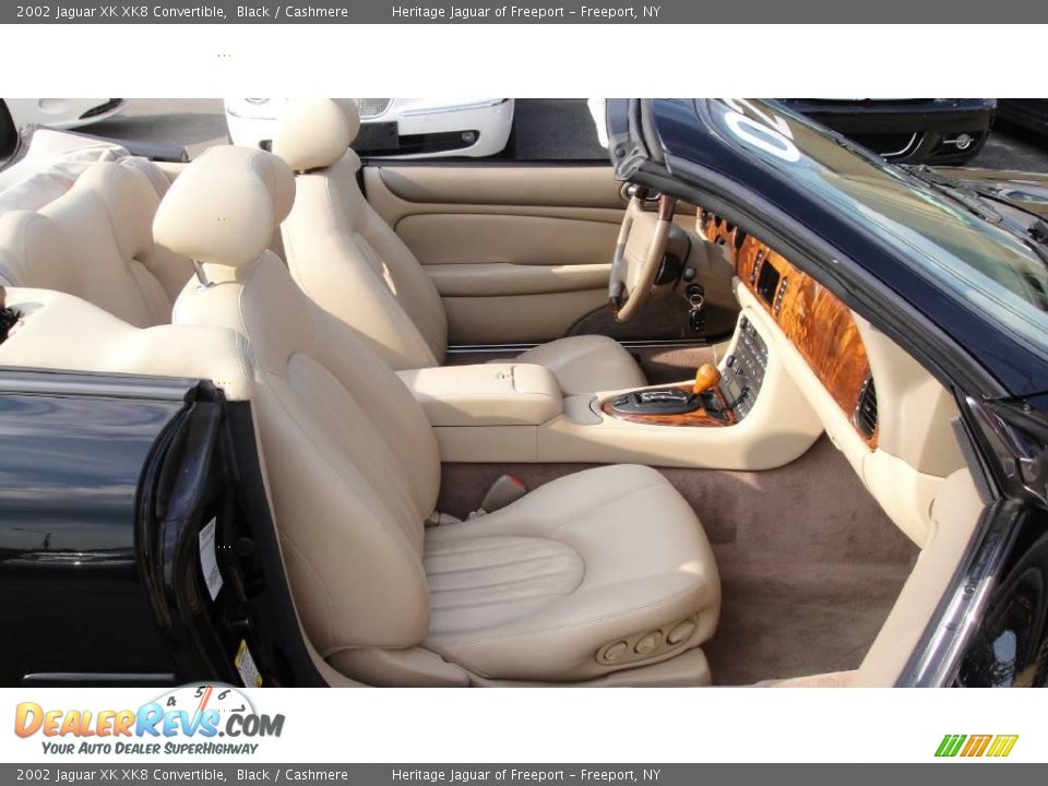 2002 Jaguar XK XK8 Convertible Black / Cashmere Photo #24