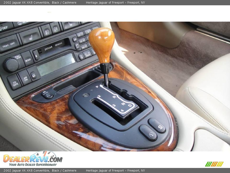 2002 Jaguar XK XK8 Convertible Black / Cashmere Photo #28