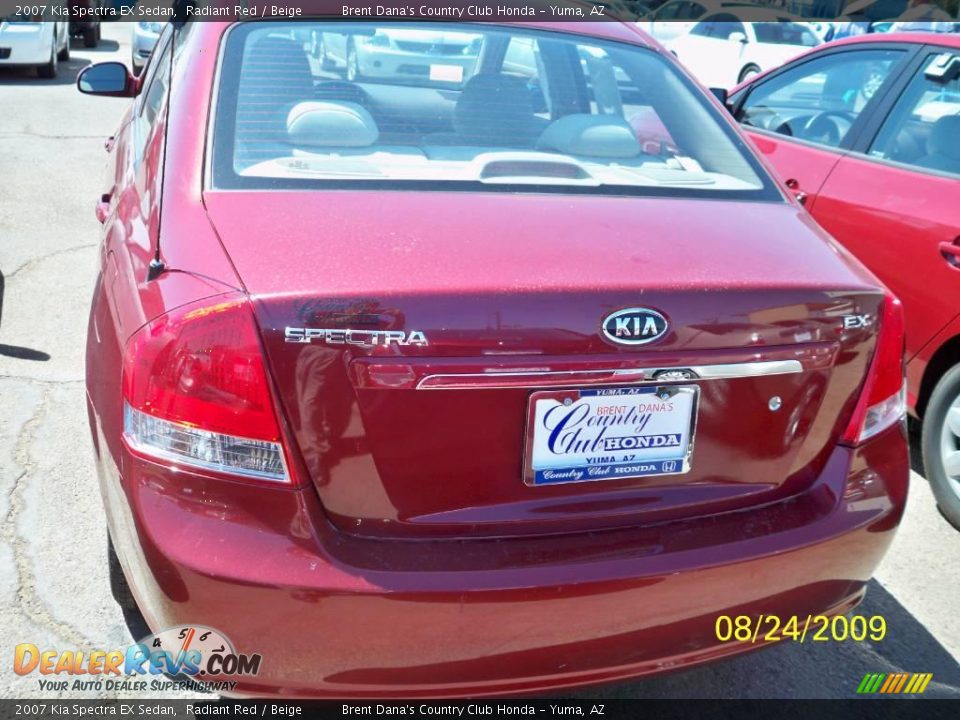 2007 Kia Spectra EX Sedan Radiant Red / Beige Photo #4